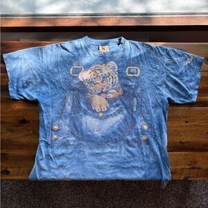 The Mountain vintage deadstock 1996 Leather tag tiger cub tee